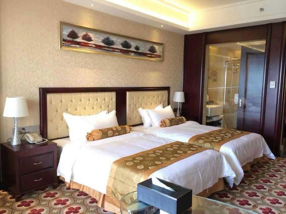Taishan Bojue Hotel Цзянмынь Экстерьер фото